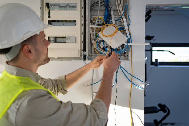 Best Electrical Contractors for Businesses  in Waverly, OH